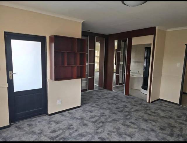 3 BEDROOM PROPERTY TO RENT IN SERALA VIEW